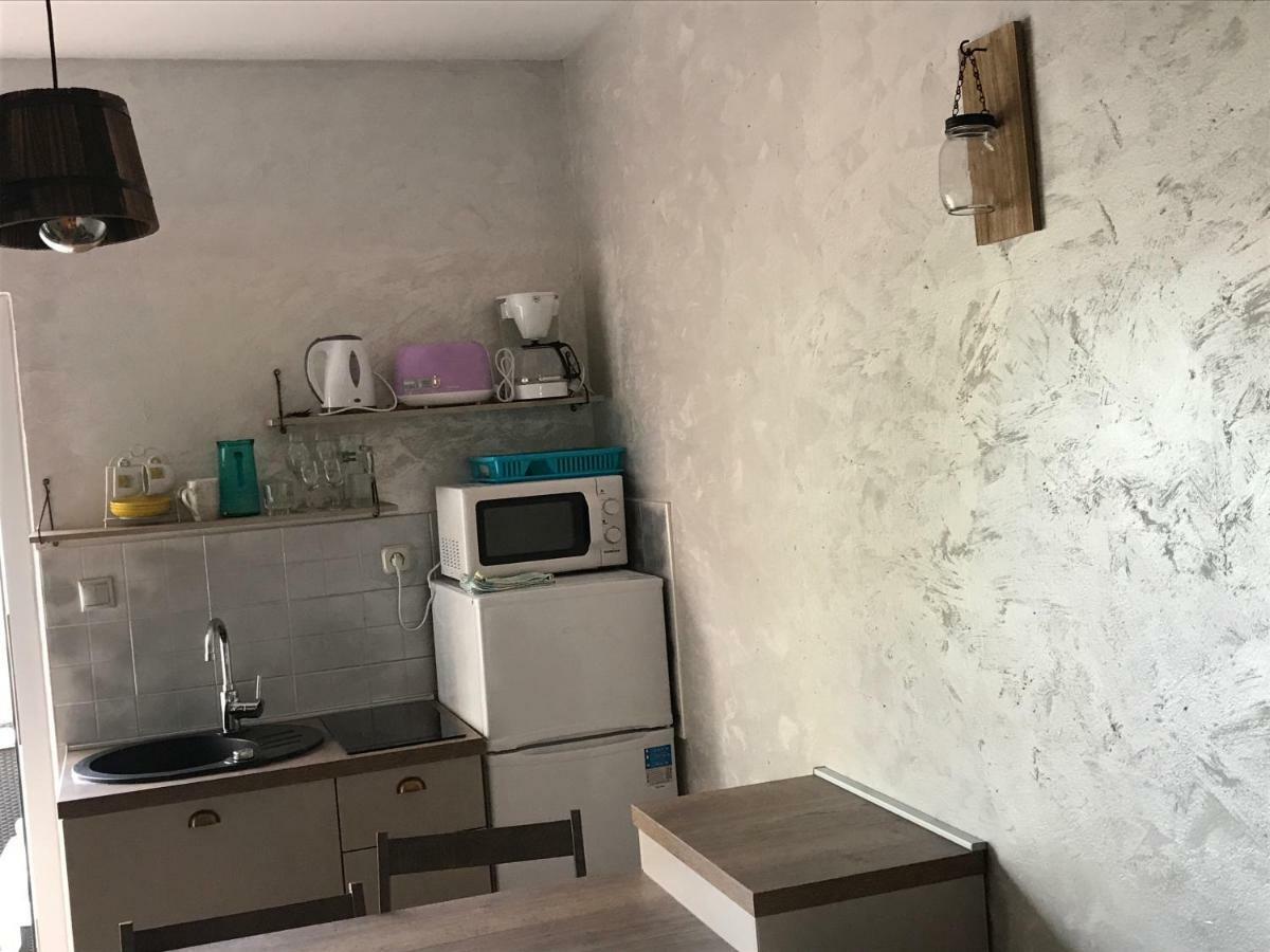 Apartments Karla & Marija Петркане Екстериор снимка