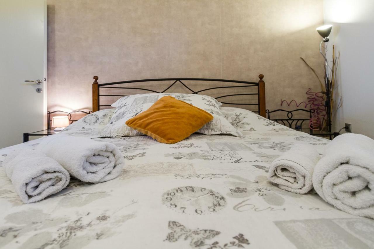 Apartments Karla & Marija Петркане Екстериор снимка